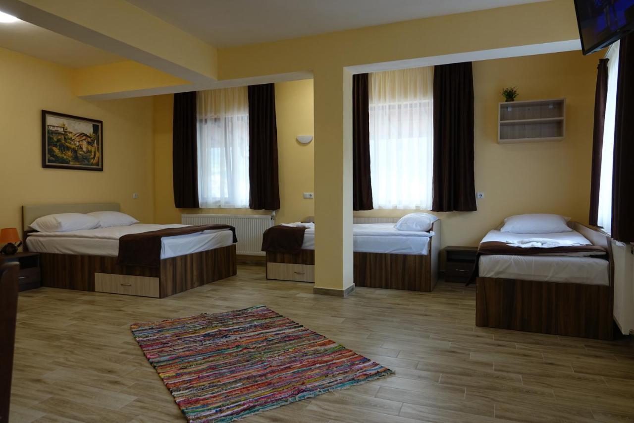 Hotel de apartamente борник хил / Bornik Hill Devin